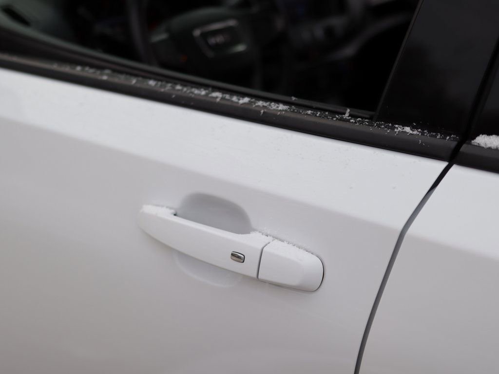 Used 2022 GMC Terrain AT4 w/ GMC Pro Grade Package image 39