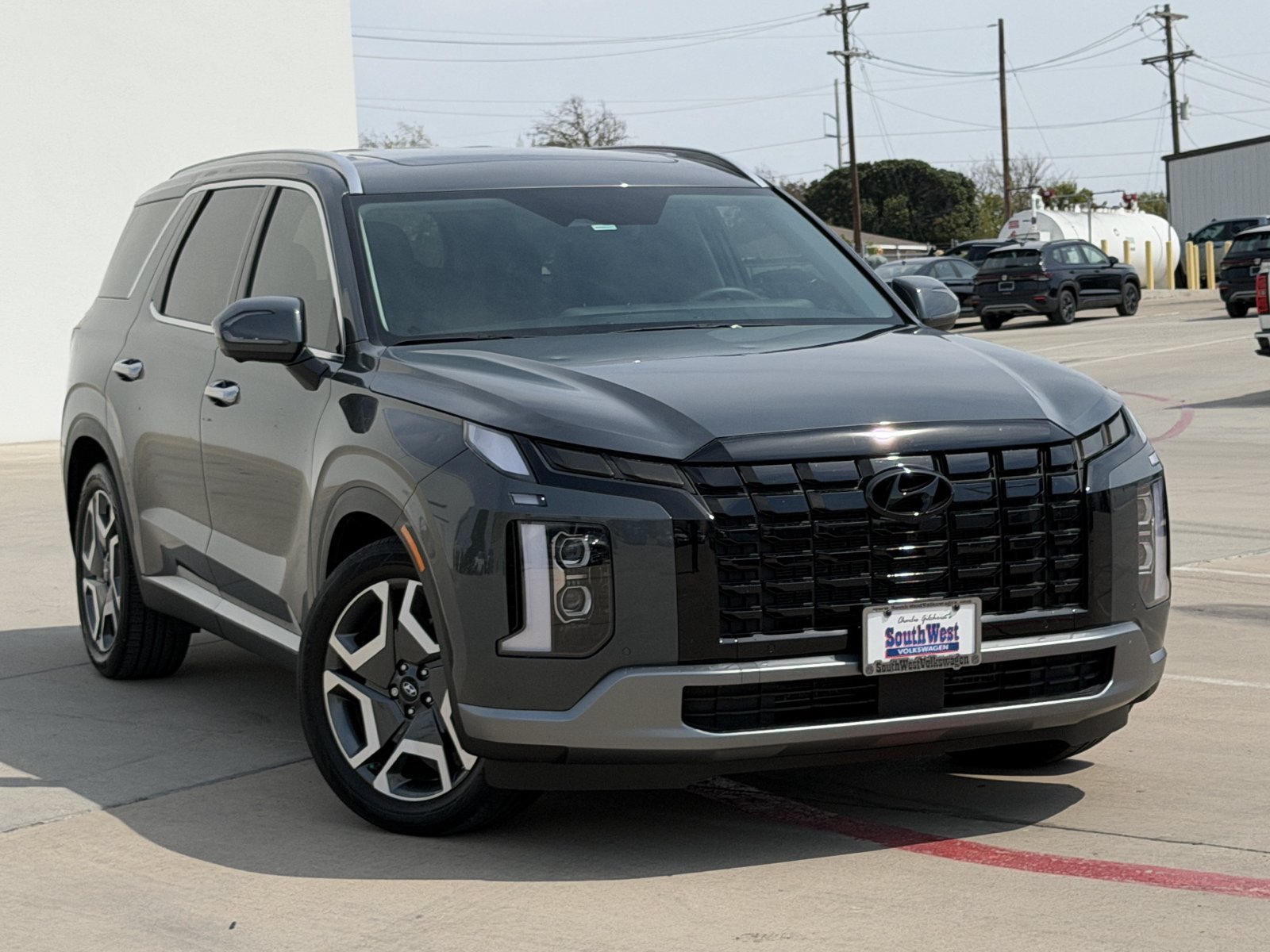 Used 2025 Hyundai Palisade SEL AWD/4WD image 2