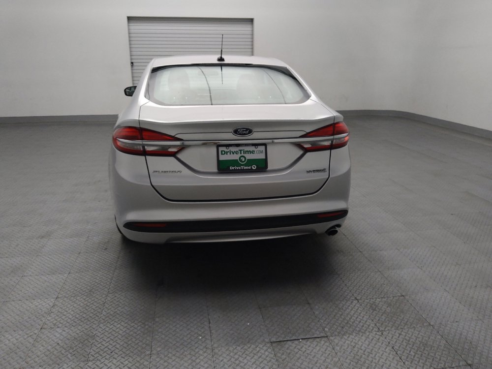 Used 2018 Ford Fusion S FWD image 6