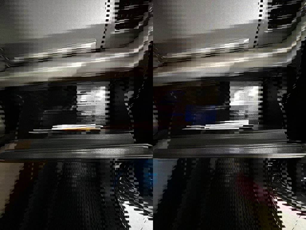 Used 2023 Ford Expedition Max XLT image 28