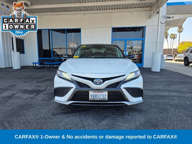 Used 2022 Toyota Camry XSE FWD image 2