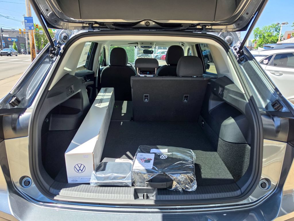 New 2026 Volkswagen Tiguan S AWD/4WD image 10