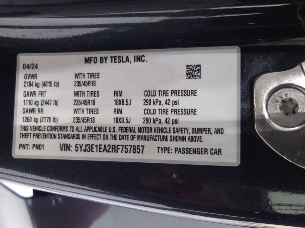 Used 2024 Tesla Model 3 Standard Range RWD image 27