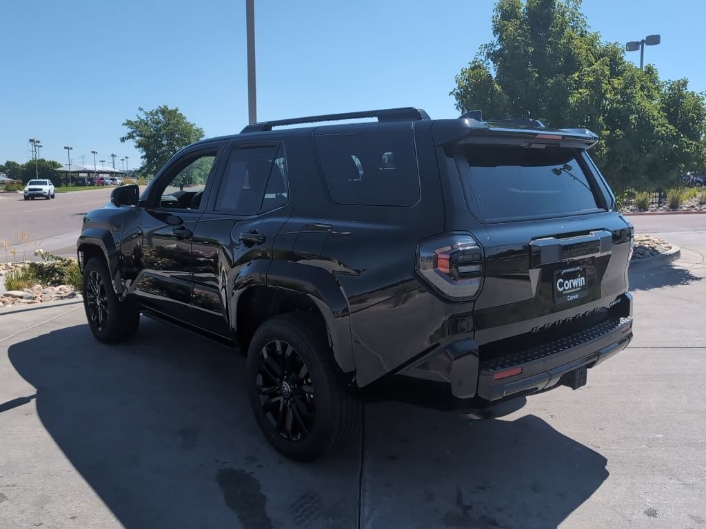 Used 2025 Toyota 4Runner Platinum AWD/4WD image 5