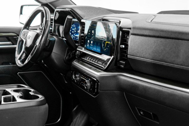 Used 2022 Chevrolet Silverado 1500 LT Trail Boss image 11