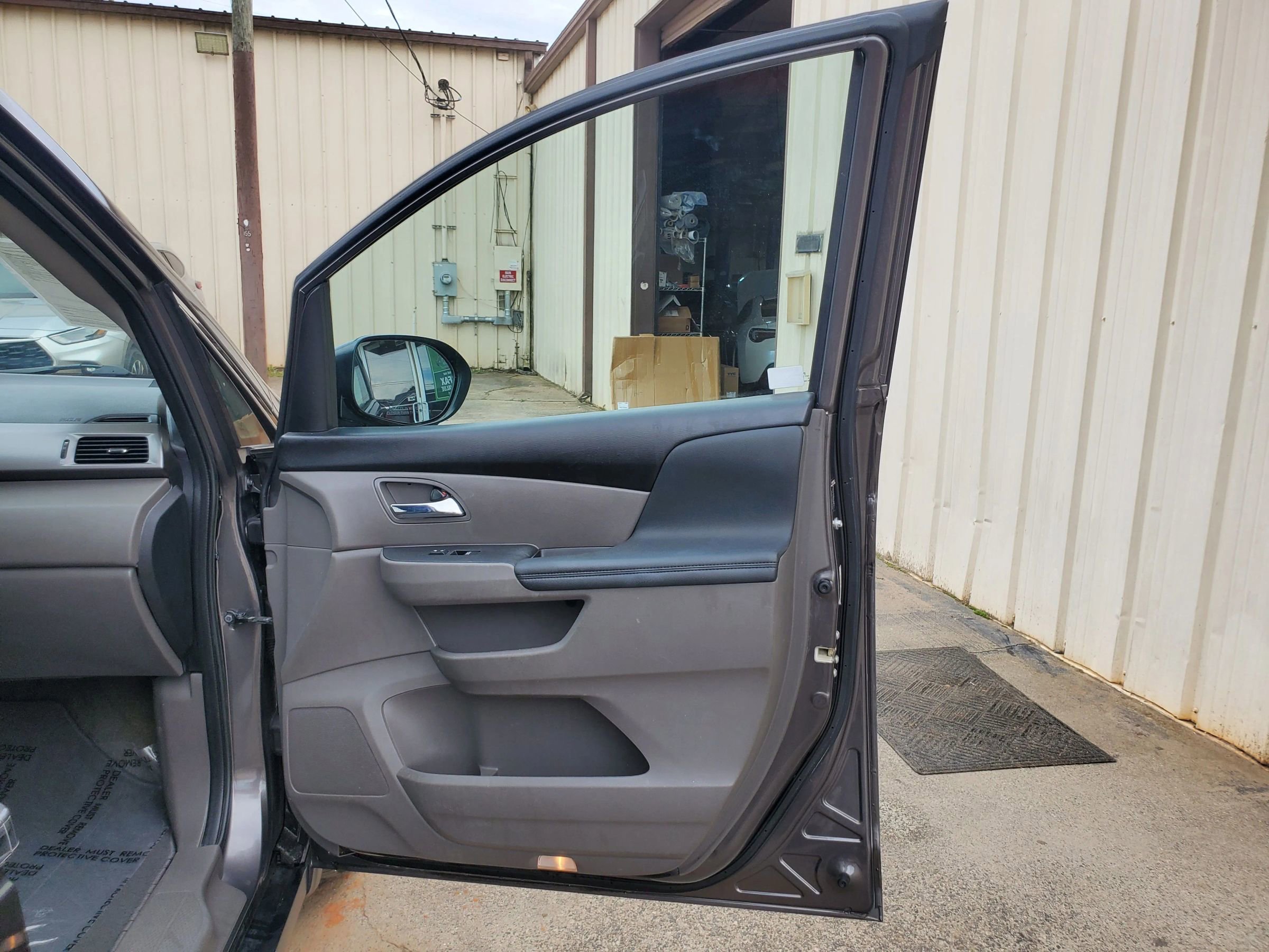 Used 2017 Honda Odyssey EX-L image 22