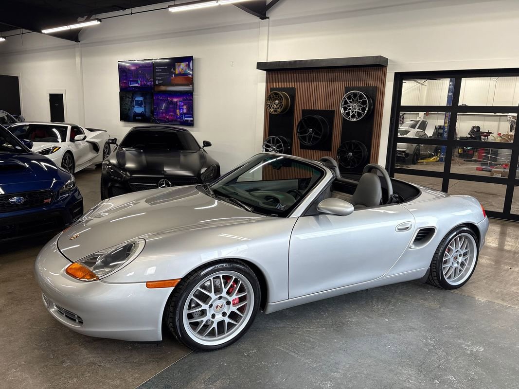 Used 2000 Porsche Boxster S image 4