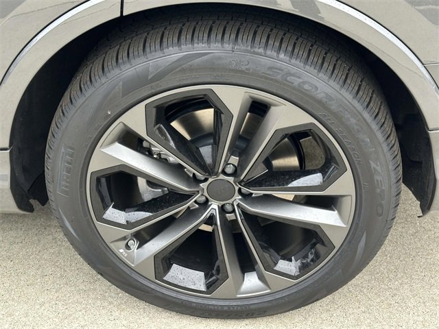 New 2026 Audi Q7 3.0T Premium Plus image 4