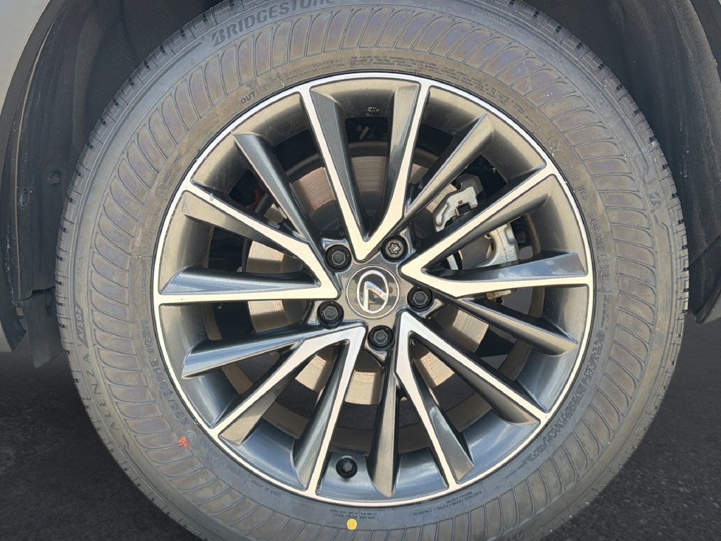 Certified 2025 Lexus NX 350h AWD w/ Accessory Package (Z2) image 31