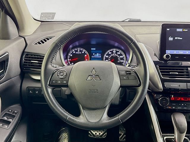 Used 2022 Mitsubishi Eclipse Cross SE image 26