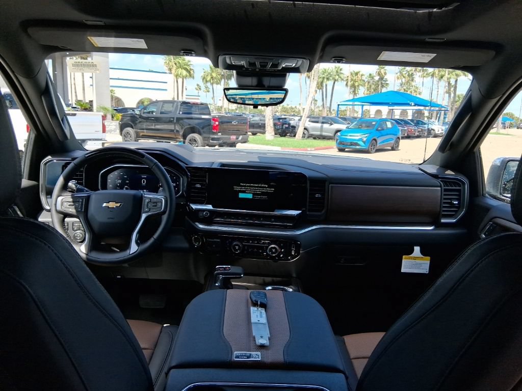 New 2026 Chevrolet Silverado 1500 High Country AWD/4WD image 12