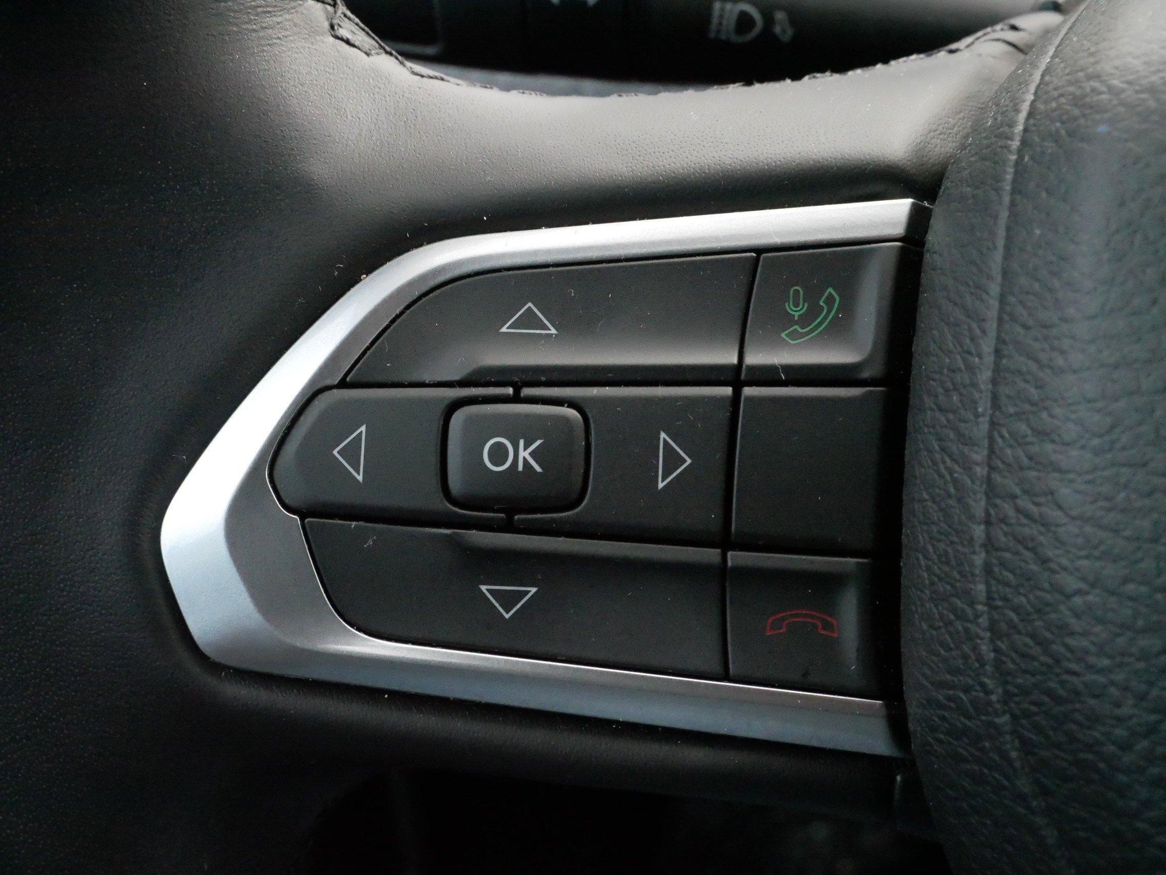 Certified 2022 Jeep Compass Latitude image 25