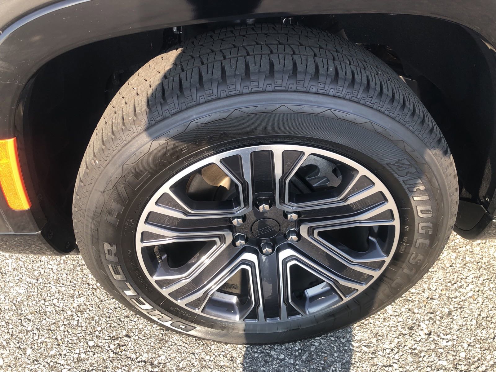 Used 2024 Jeep Wagoneer L Series II w/ Flexible Seating Group image 11