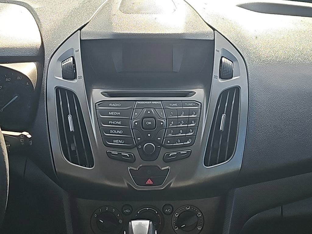 Used 2018 Ford Transit Connect XL image 5