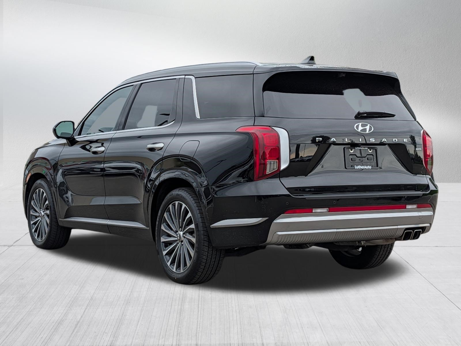 Certified 2024 Hyundai Palisade Calligraphy AWD/4WD image 5