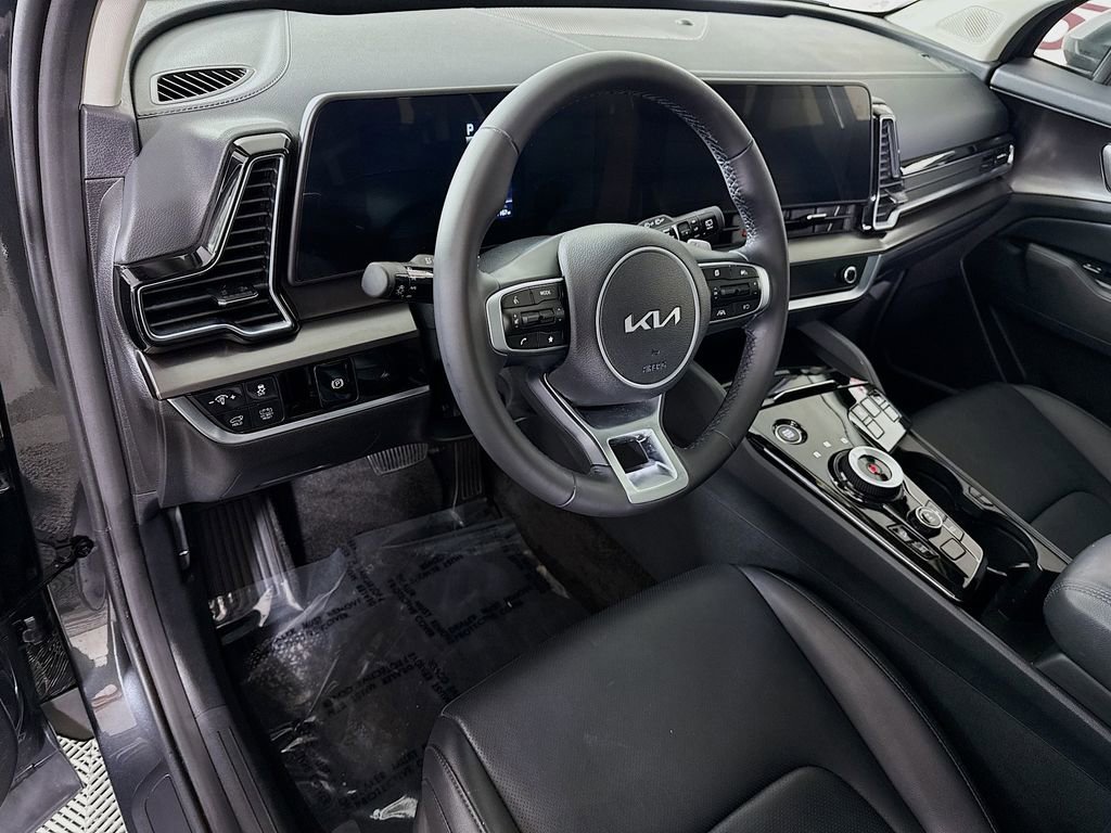 Used 2024 Kia Sportage EX w/ EX Premium Package image 19