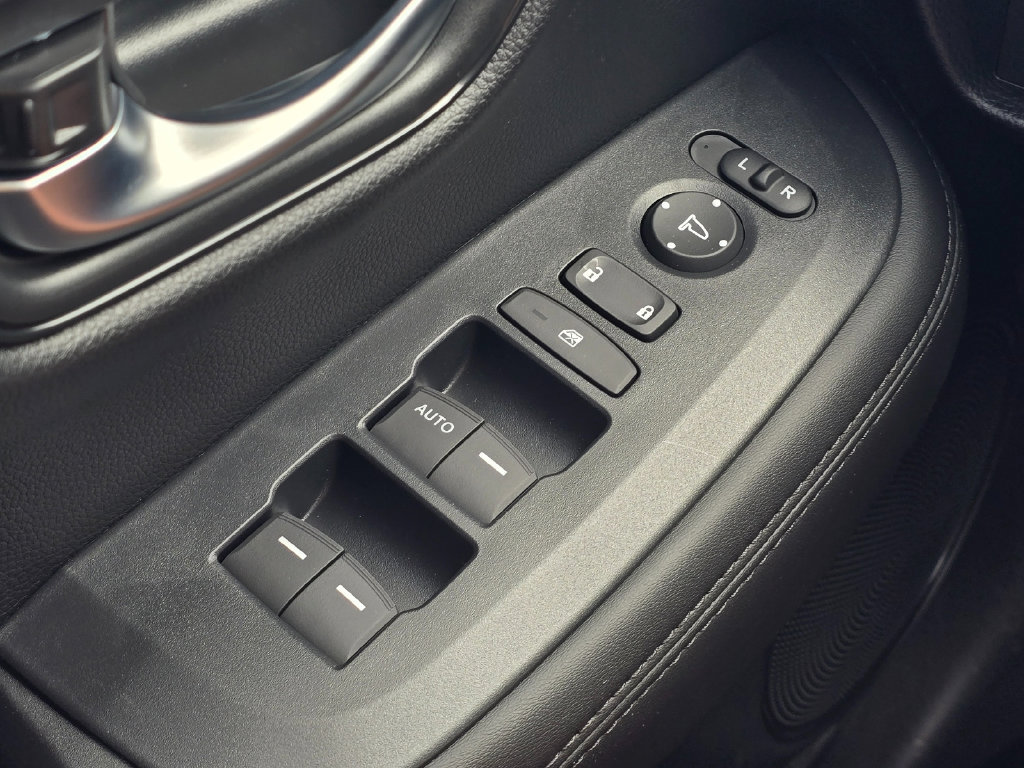 New 2027 Honda HR-V LX image 15