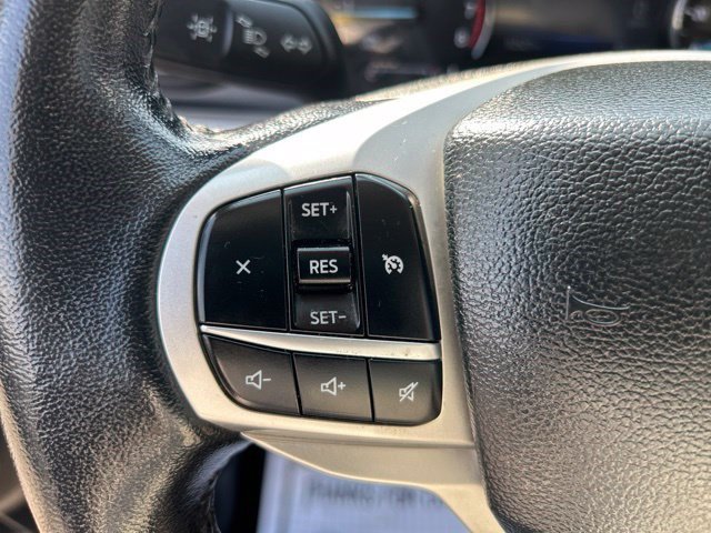 Used 2023 Ford Explorer XLT w/ Equipment Group 202A RWD image 18
