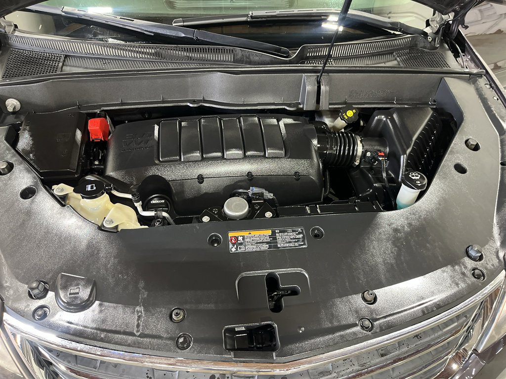 Used 2015 Chevrolet Traverse LT AWD/4WD image 25