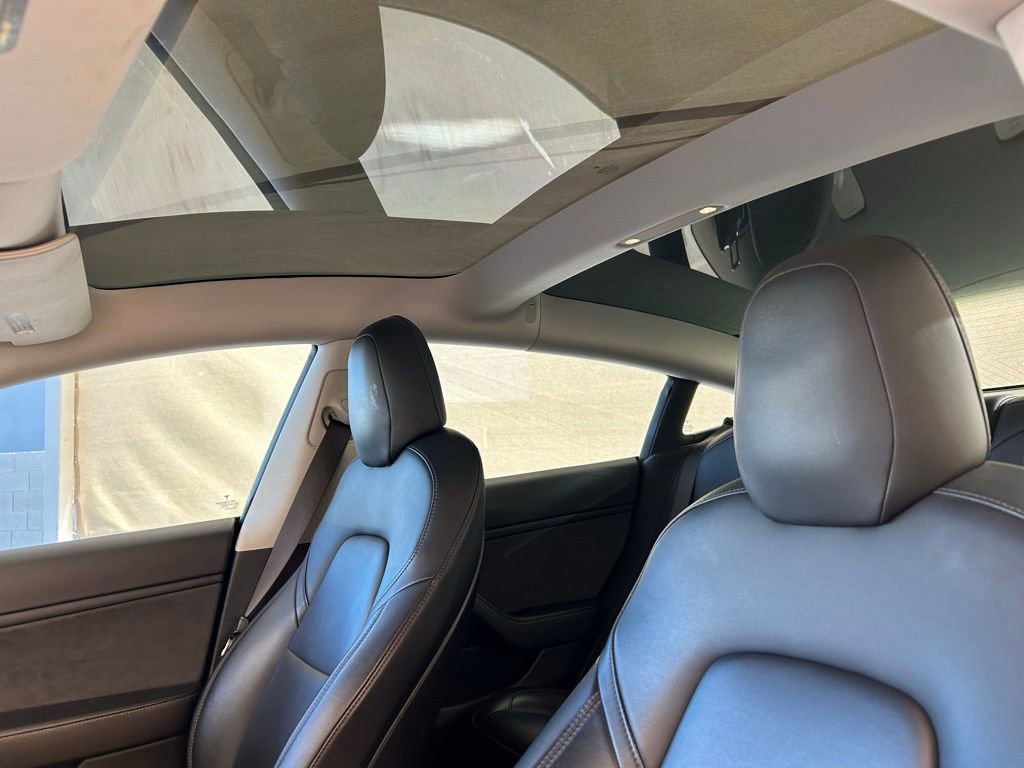 Used 2018 Tesla Model 3 Long Range image 10