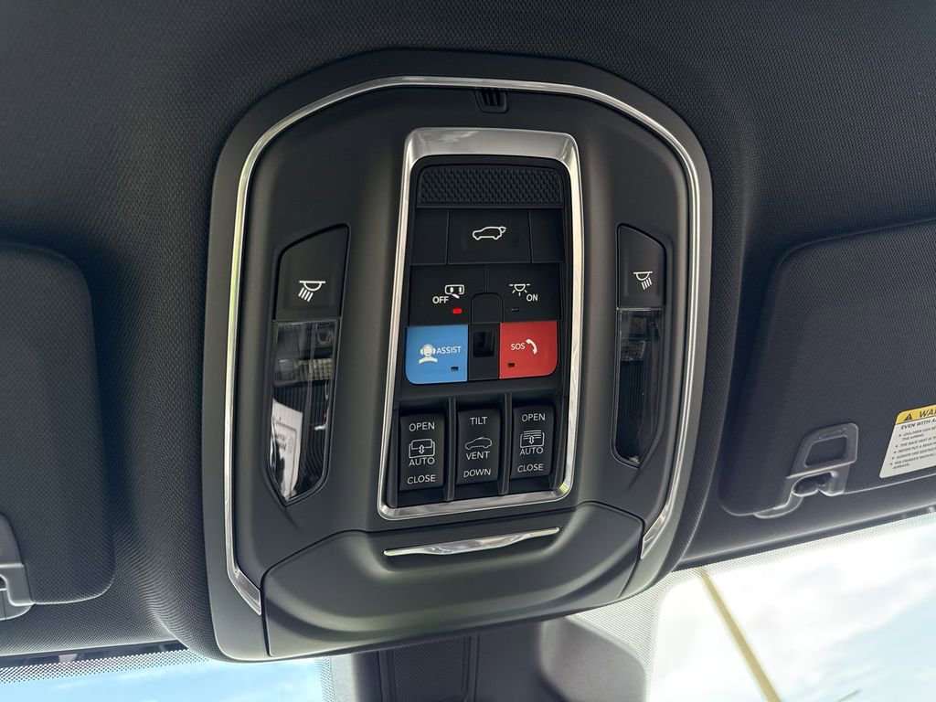 New 2025 Jeep Grand Cherokee L Limited w/ Black Appearance Package image 16