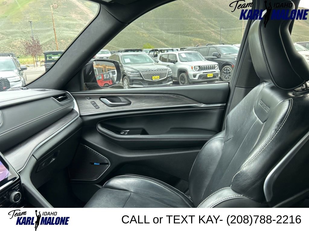 Used 2021 Jeep Grand Cherokee L Overland w/ Luxury Tech Group IV AWD/4WD image 52