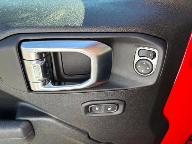 New 2026 Jeep Wrangler Unlimited Sport AWD/4WD image 8