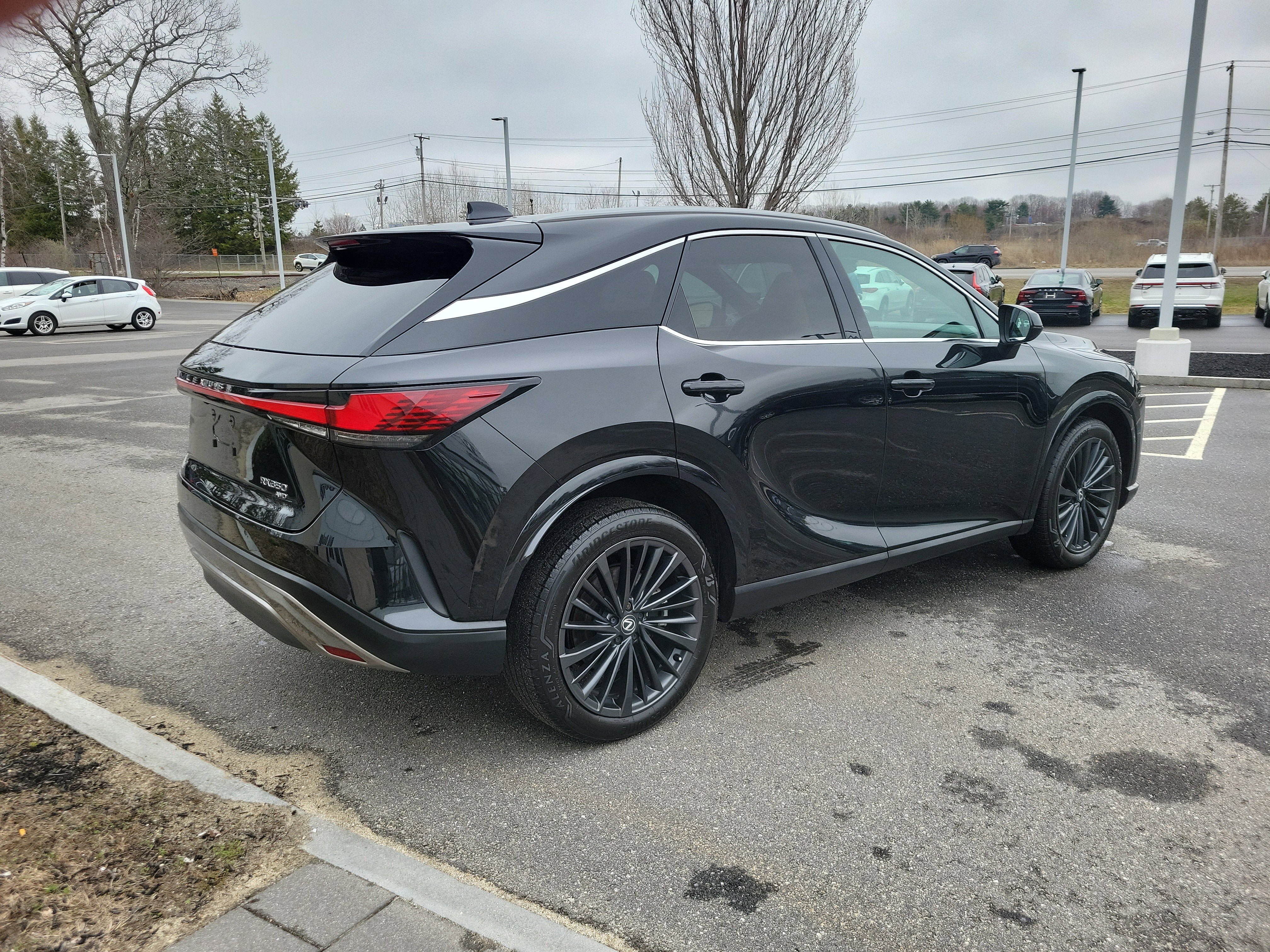 Used 2024 Lexus RX 350 Premium w/ Accessory Package (Z1) AWD/4WD image 7