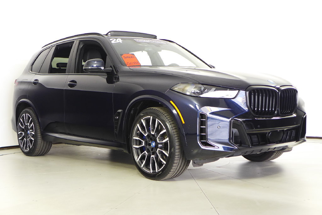 Certified 2024 BMW X5 xDrive50e w/ M Sport Package AWD/4WD image 4