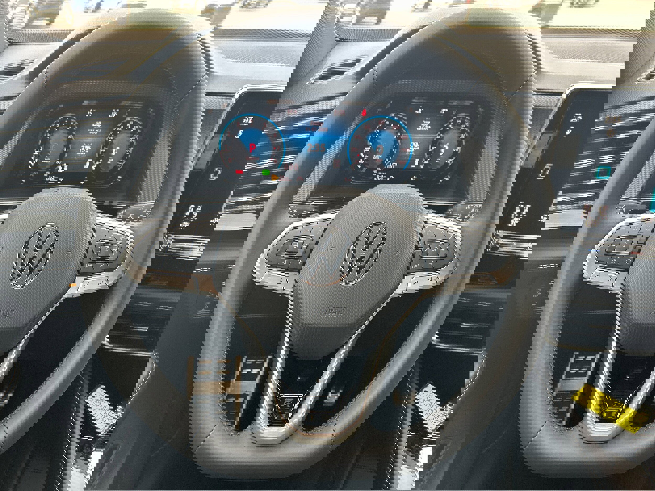 New 2026 Volkswagen Atlas Cross Sport SEL Premium R-Line image 15