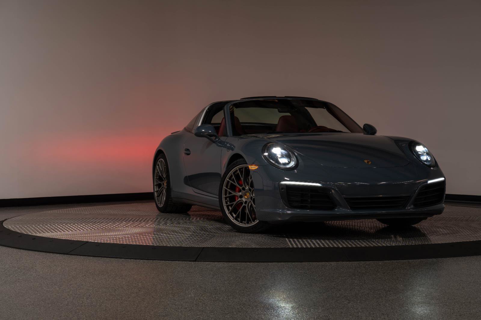 Used 2017 Porsche 911 Targa 4S AWD/4WD image 32