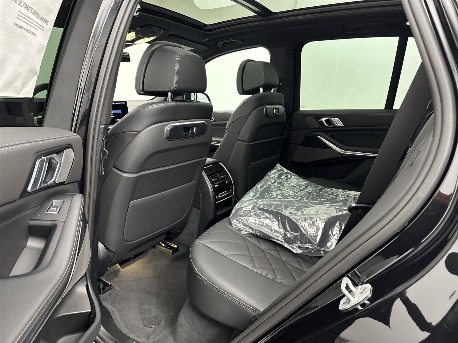 New 2026 BMW X5 xDrive50e w/ M Sport Package AWD/4WD image 29