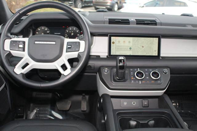 Used 2024 Land Rover Defender 110 S image 20