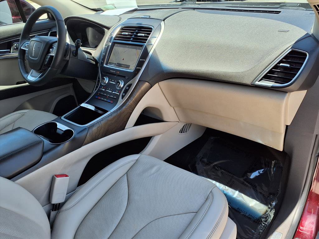Used 2020 Lincoln Nautilus Reserve w/ Cargo Utility Package AWD/4WD image 8
