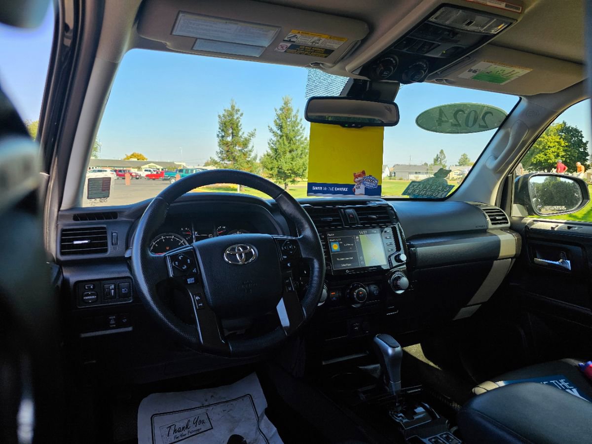 Used 2024 Toyota 4Runner TRD Off-Road Premium image 23