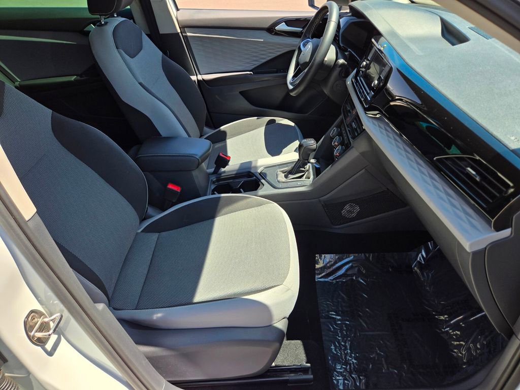 Certified 2023 Volkswagen Taos S FWD image 13