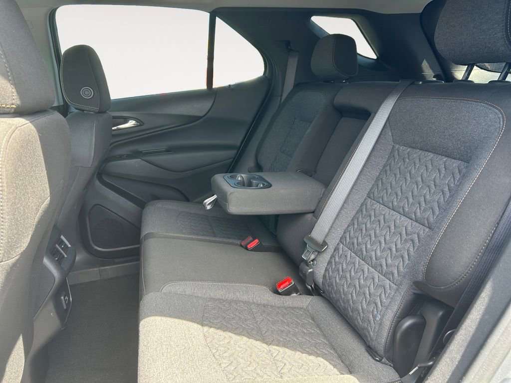 Used 2023 Chevrolet Equinox LT FWD image 13