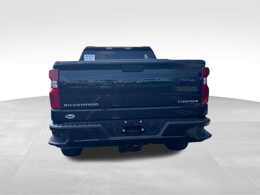 New 2026 Chevrolet Silverado 1500 Custom AWD/4WD image 5