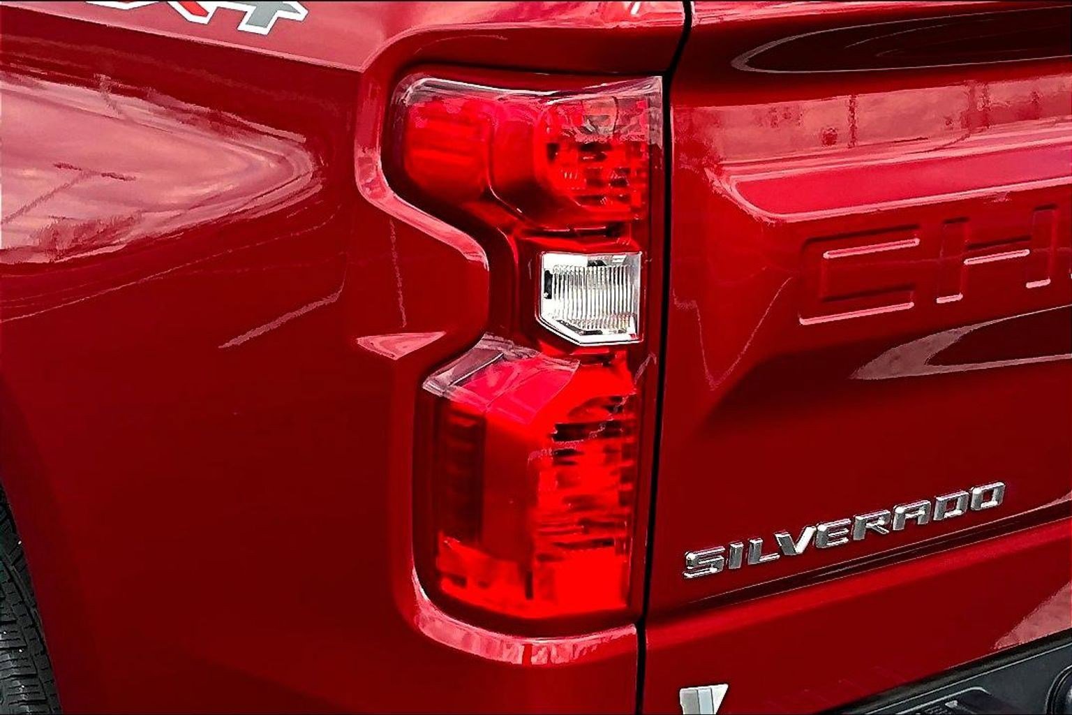 Used 2023 Chevrolet Silverado 1500 LT image 25