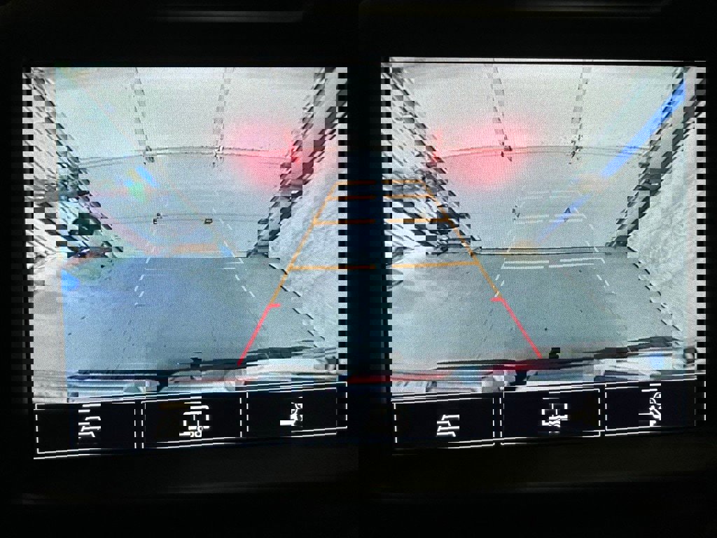 Used 2022 GMC Sierra 2500 AT4 image 36