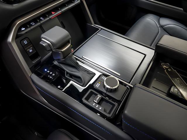 New 2026 Toyota Tundra Platinum image 24