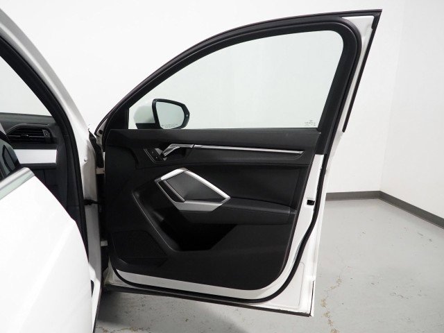 Used 2019 Audi Q3 2.0T Premium image 50