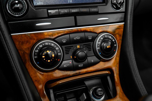 Used 2005 Mercedes-Benz SL 600 V12 AUTOMATIC NAVIGATION LEATH image 22