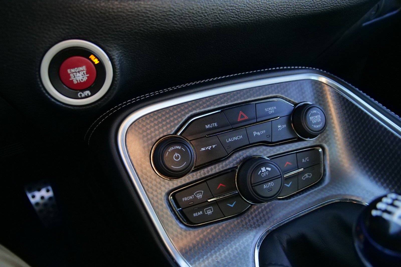 Used 2017 Dodge Challenger SRT Hellcat image 17