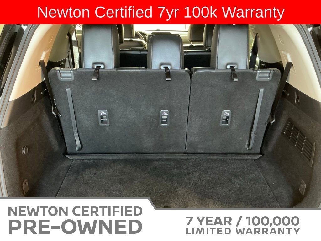 Used 2024 Nissan Pathfinder SL AWD/4WD image 24