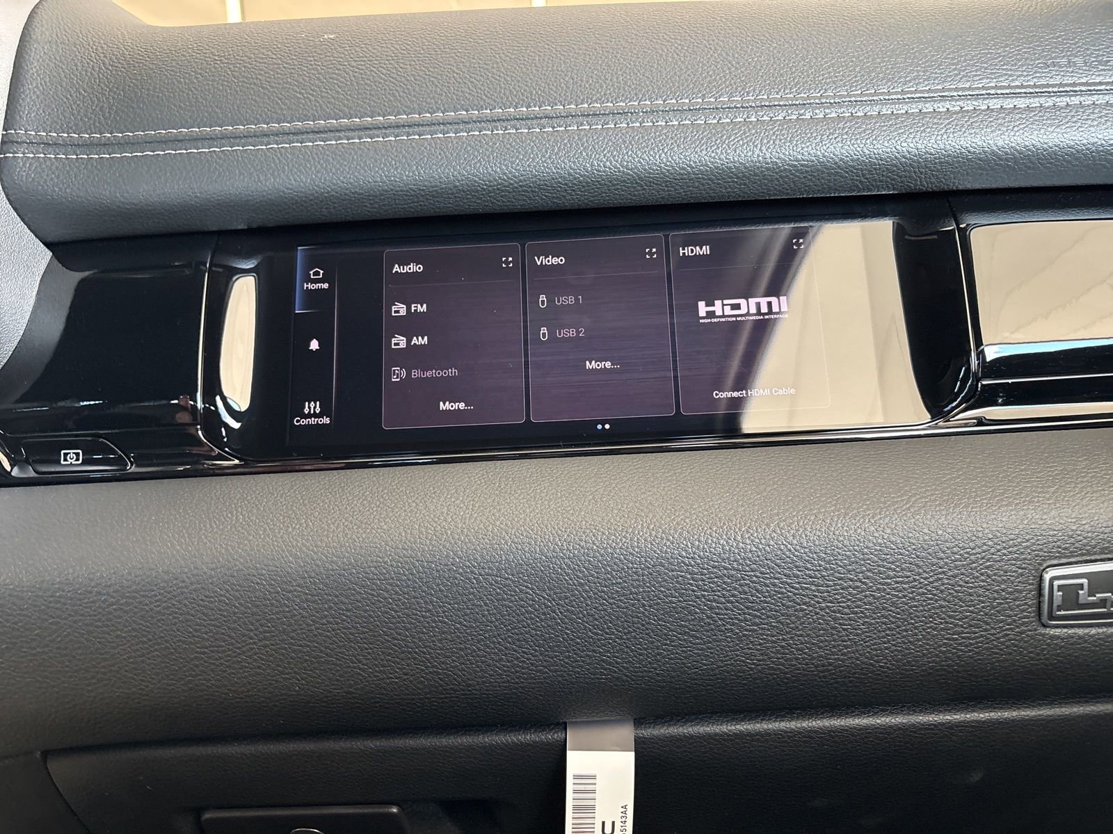 New 2026 RAM 1500 Laramie w/ Night Edition image 18