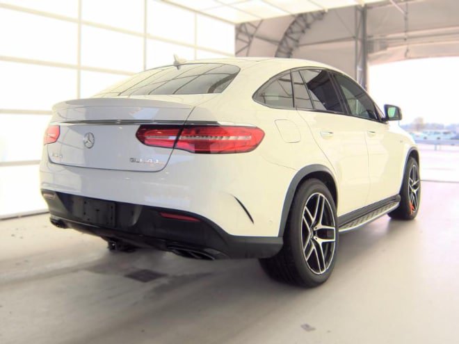 Used 2019 Mercedes-Benz GLE 43 AMG 4MATIC Coupe w/ Premium 3 Package image 4