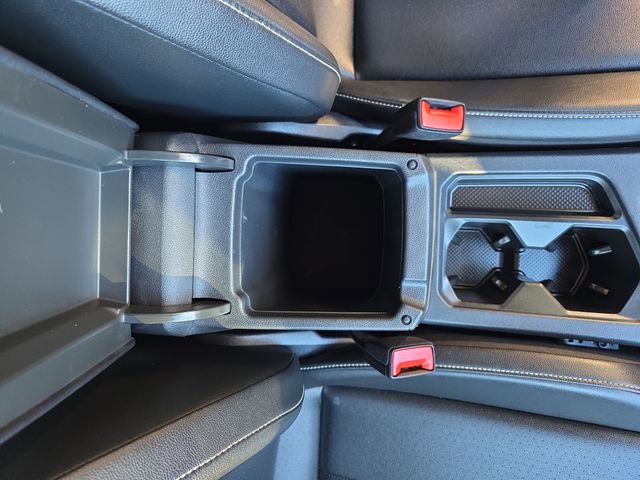 Used 2024 Volkswagen Tiguan SE image 25