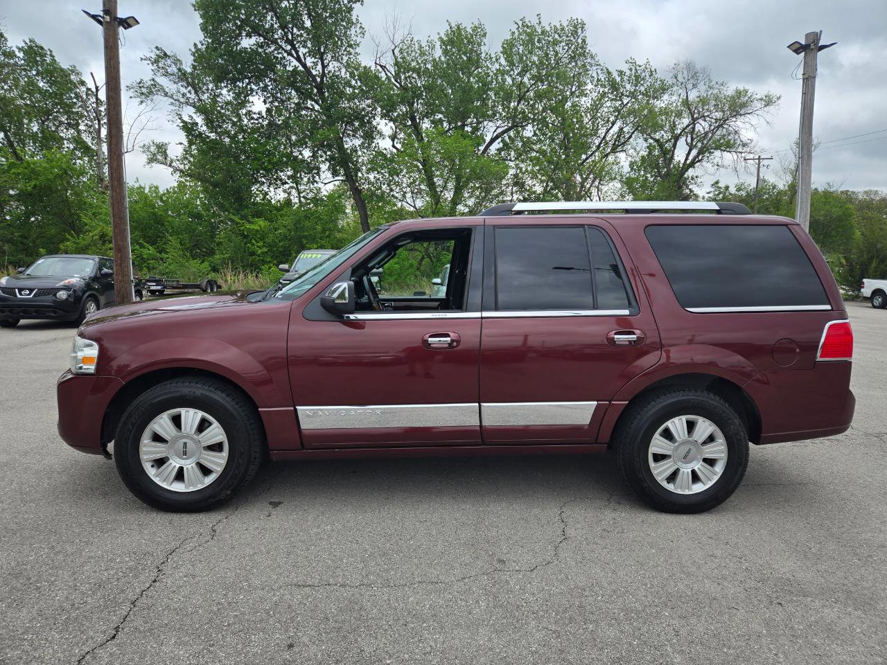 Used 2013 Lincoln Navigator 4WD w/ HD Trailer Tow Pkg image 8