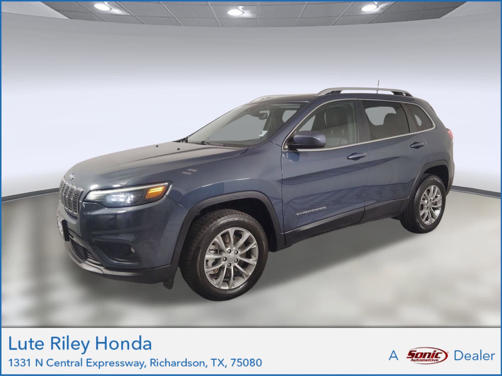 Used 2021 Jeep Cherokee Latitude Plus w/ Sun & Sound Group